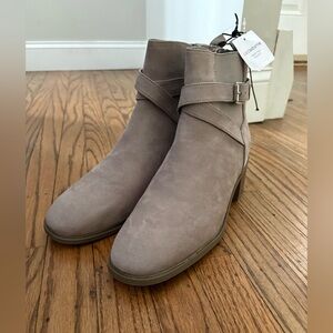 Liz Claiborne Emberly Boots